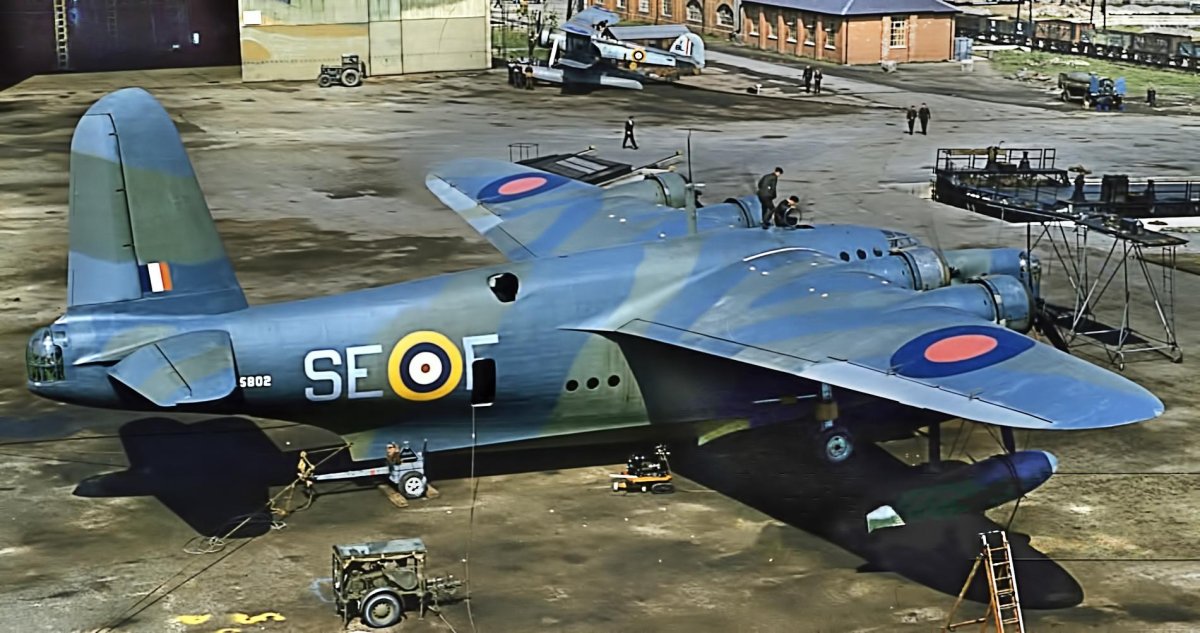 Сандерленд самолет