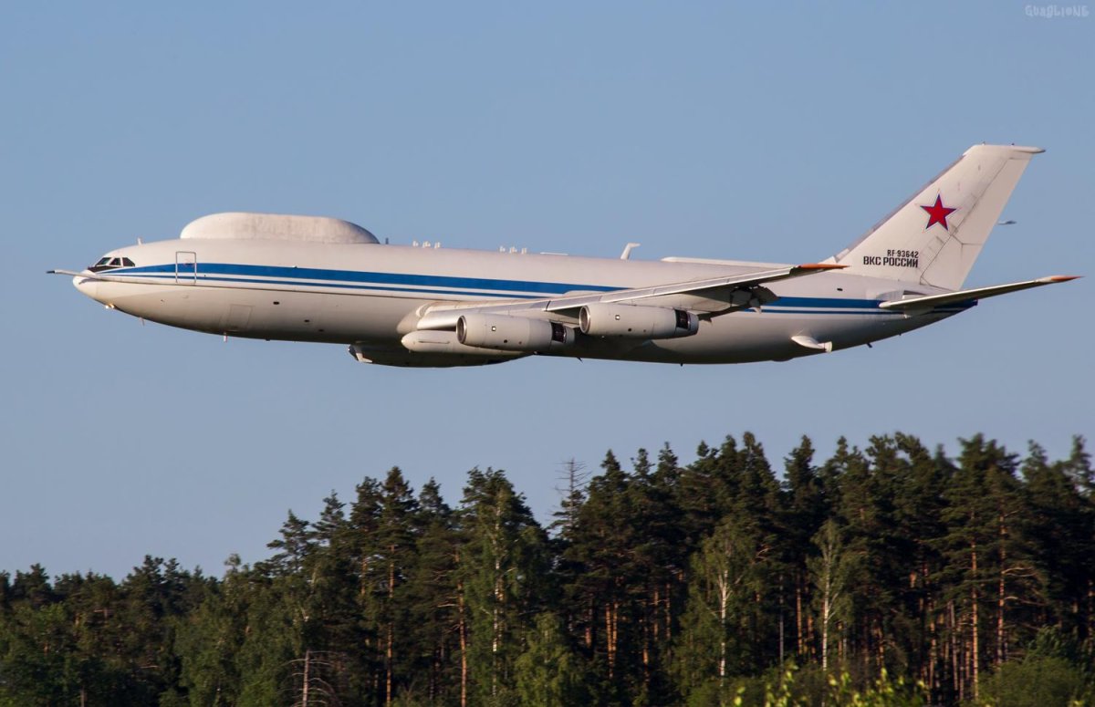 Самолет ил 86