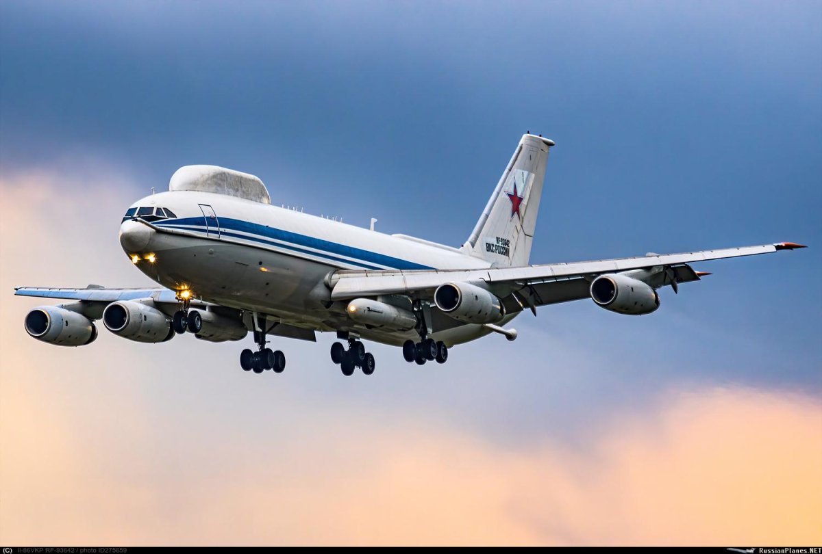 Ил-86 пассажирский самолёт