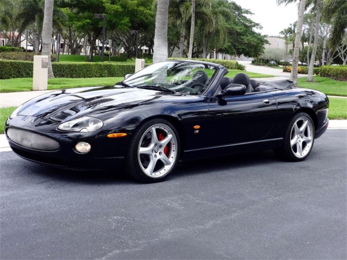 Jaguar XKR 2005