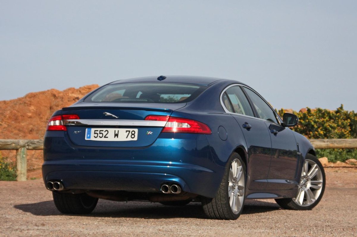 Jaguar XF 250