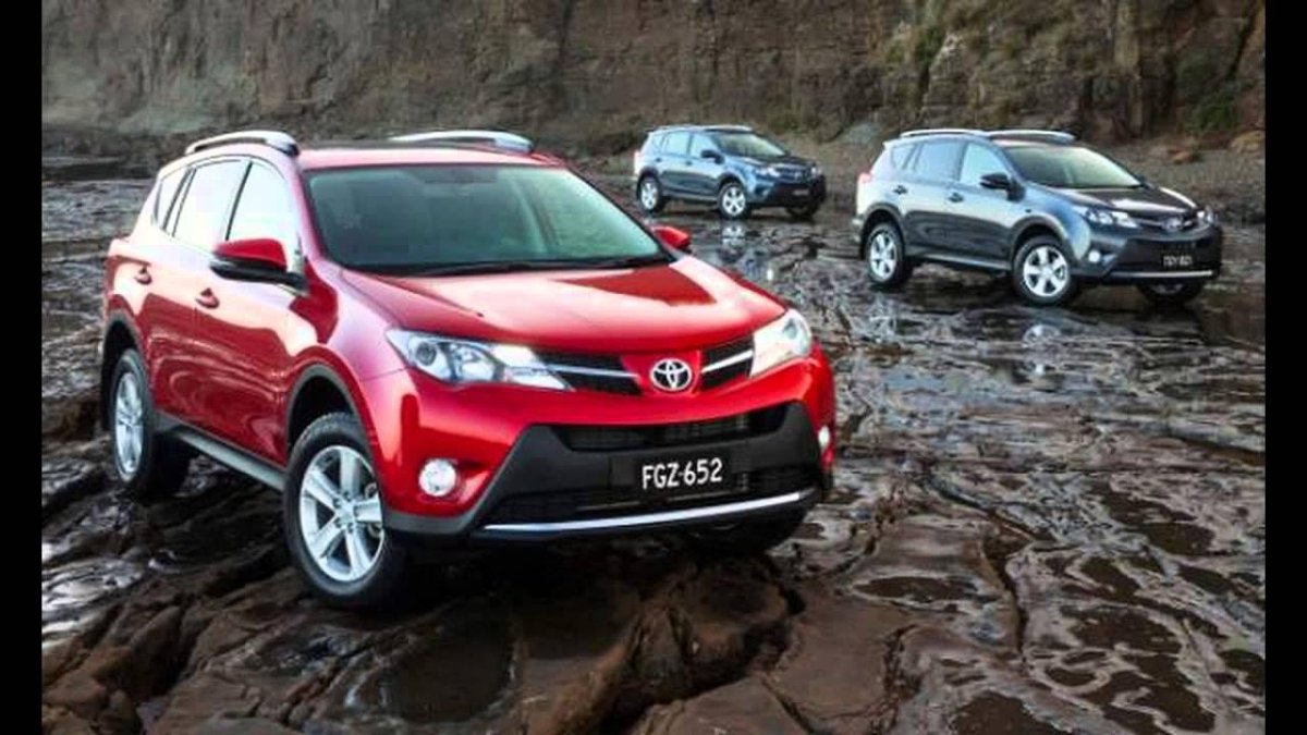 Кроссоверы за 600 тысяч рублей