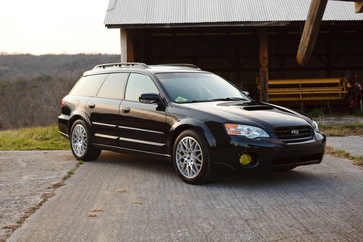 Субару Аутбек