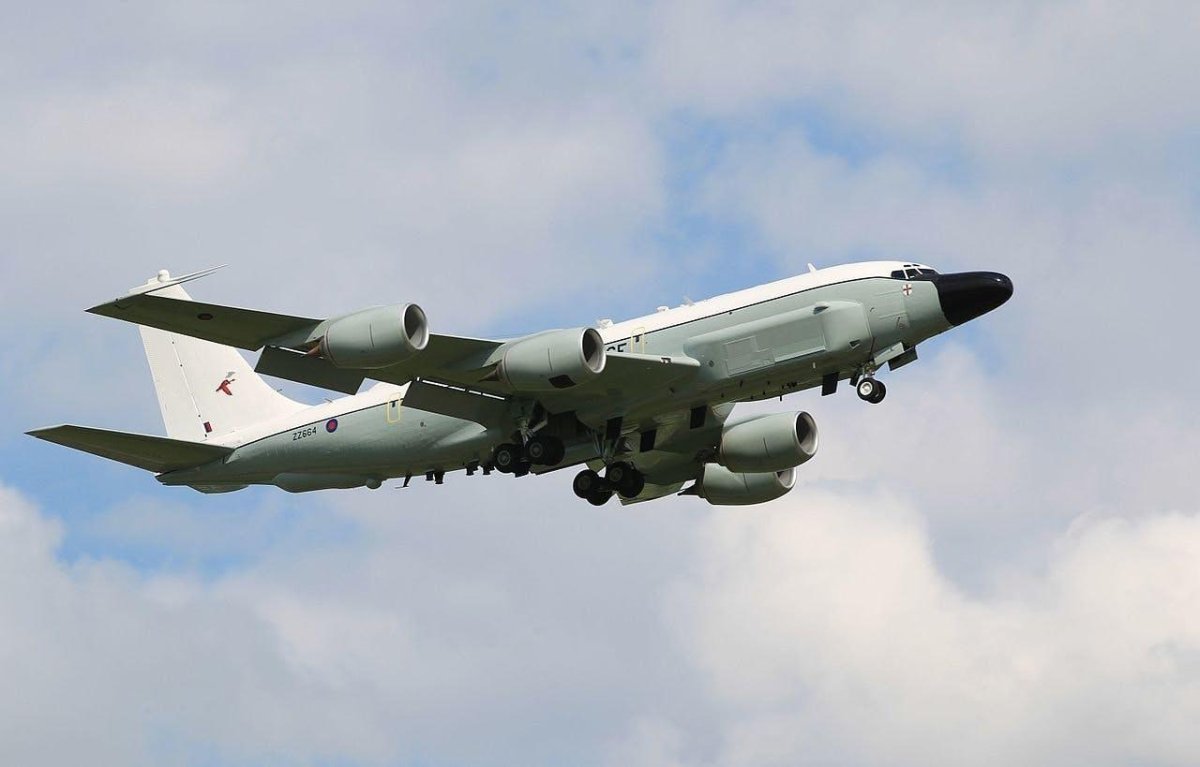 ВВС RC-135w Rivet Joint