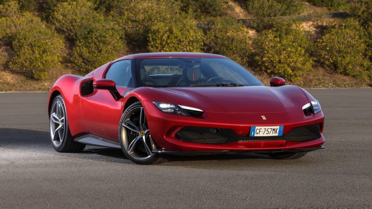 Феррари 296 GTB