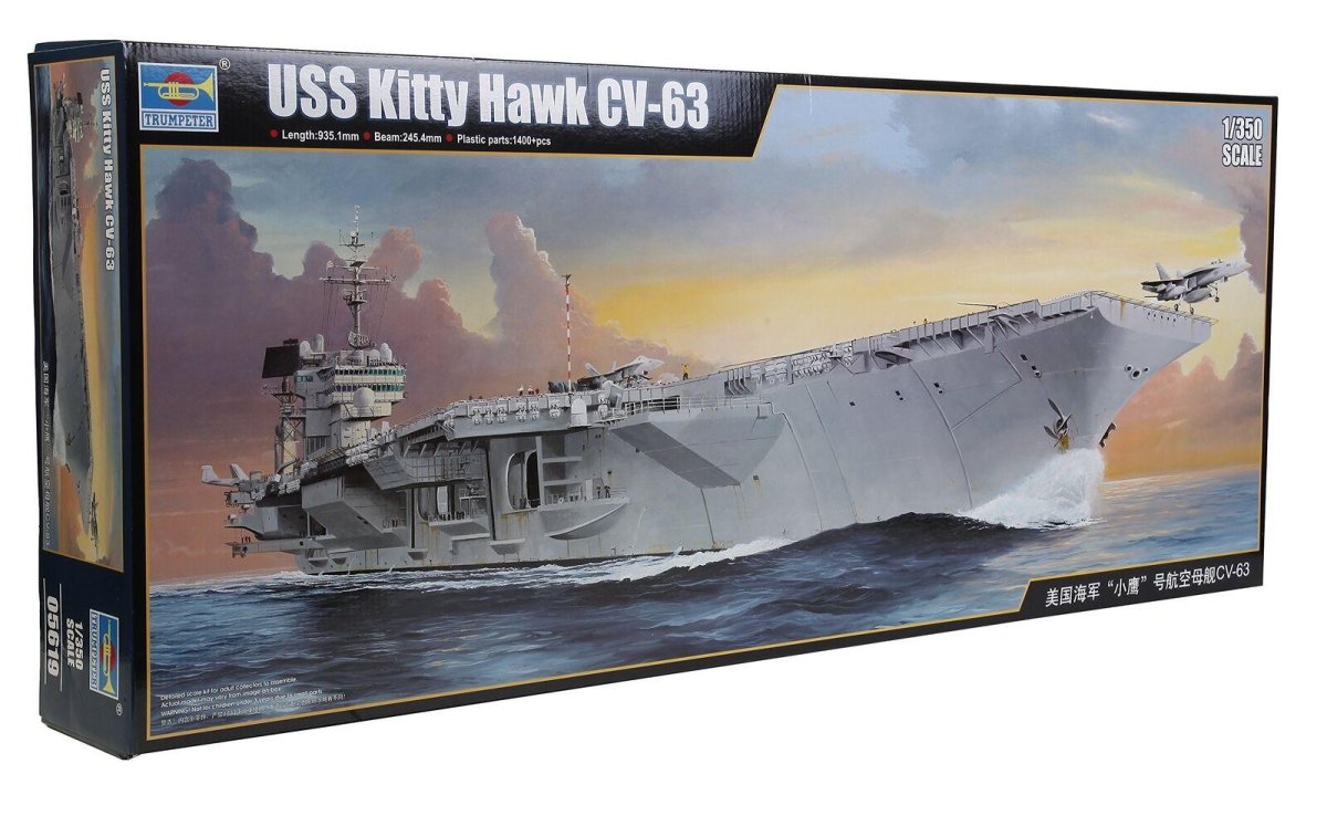 05619 Флот CV-63 USS Kitty Hawk (1:350)