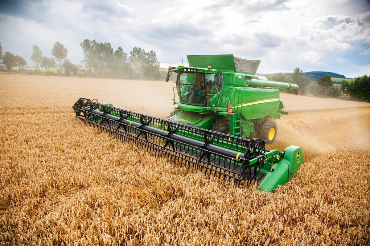 Комбайн Джон Дир