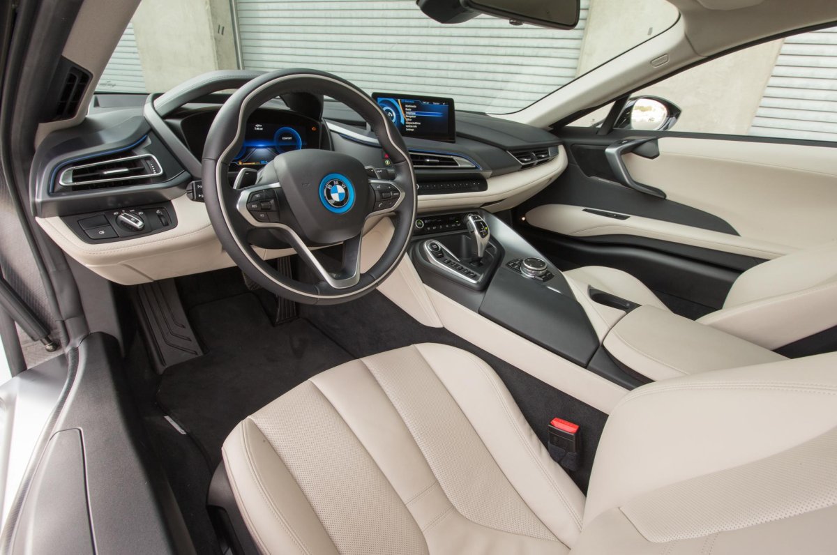 BMW i8 Interior