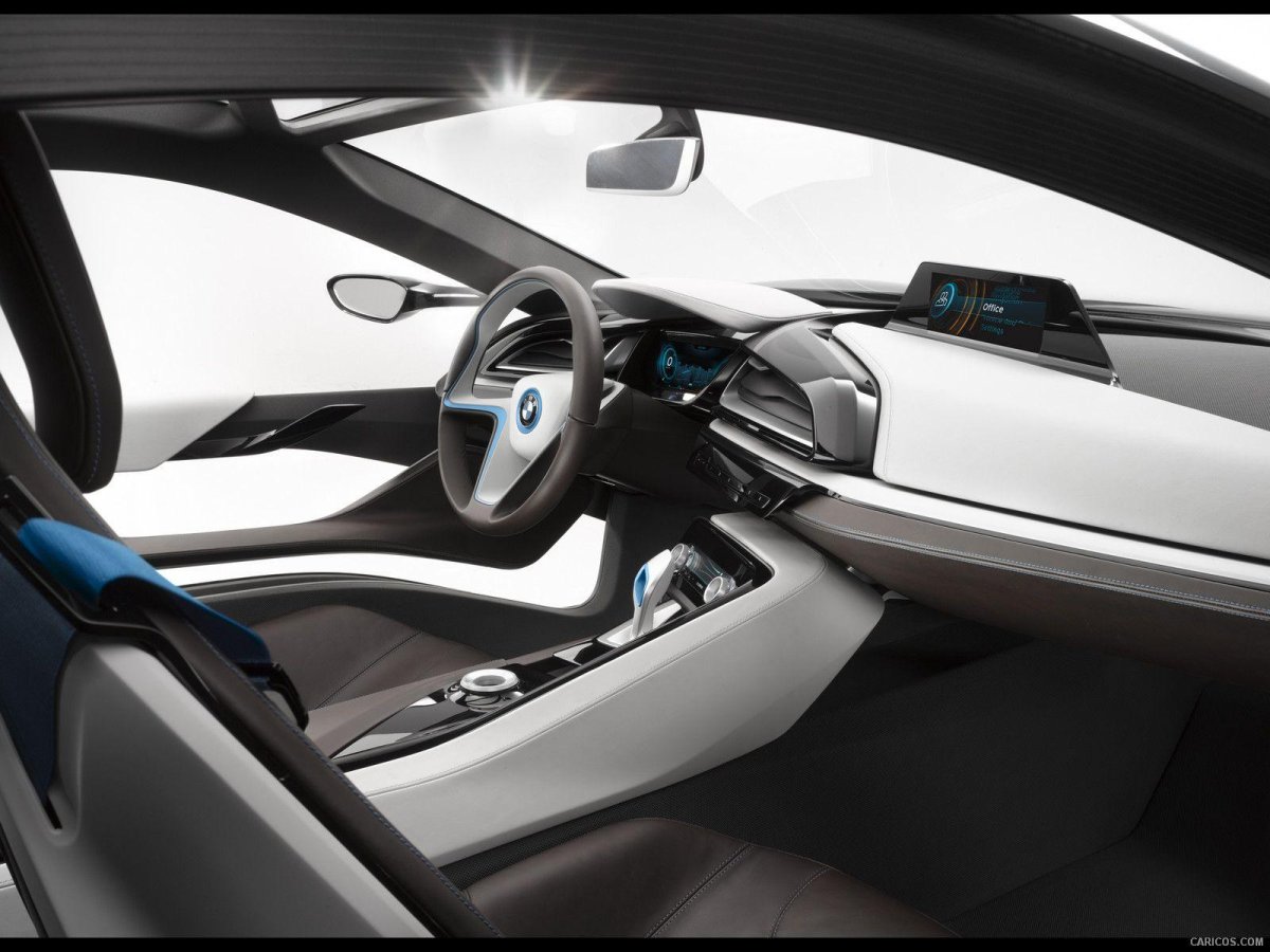 BMW i8 2011