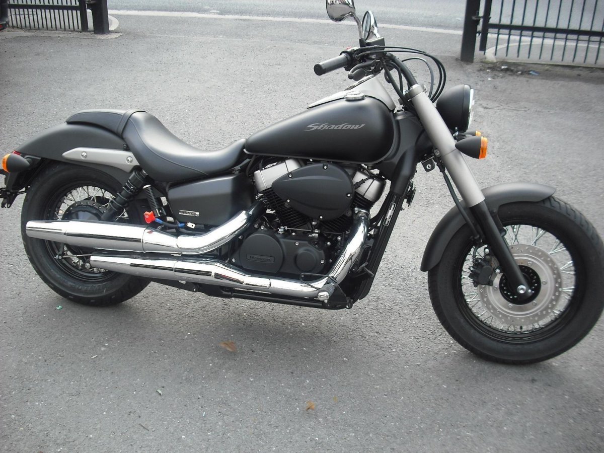 Honda Shadow 750 Black Spirit