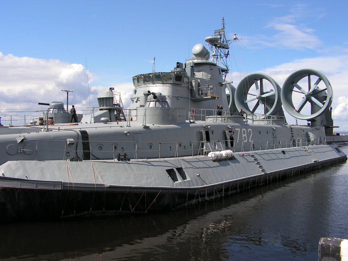 Десантный корабль Мордовия