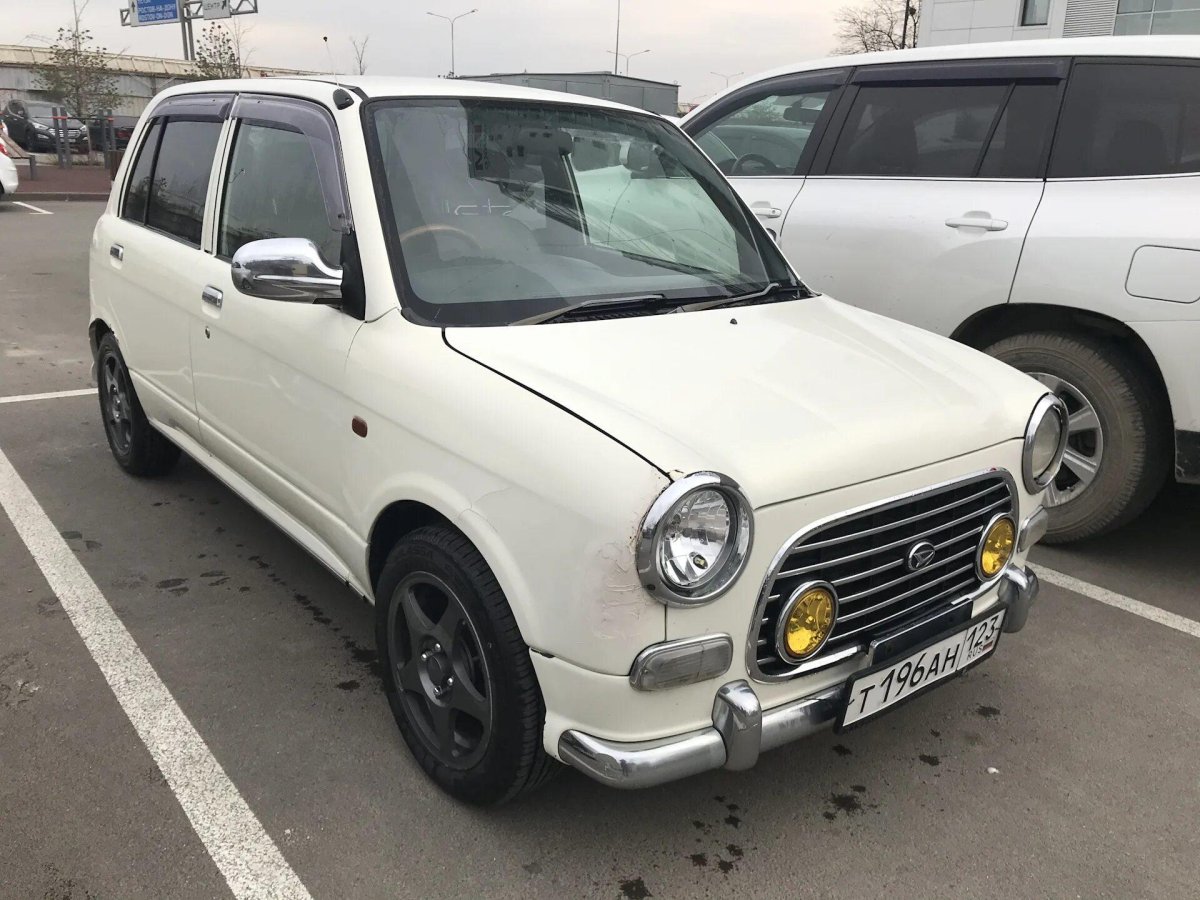 Daihatsu Mira Gino 1 поколение