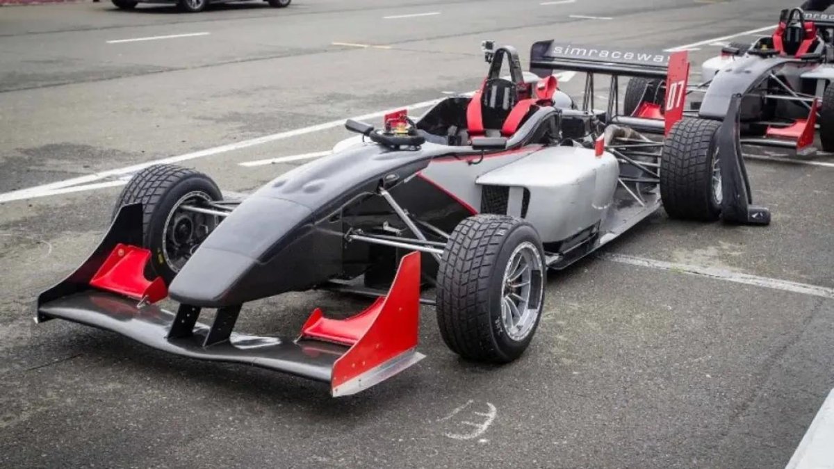 Болид формулы 3