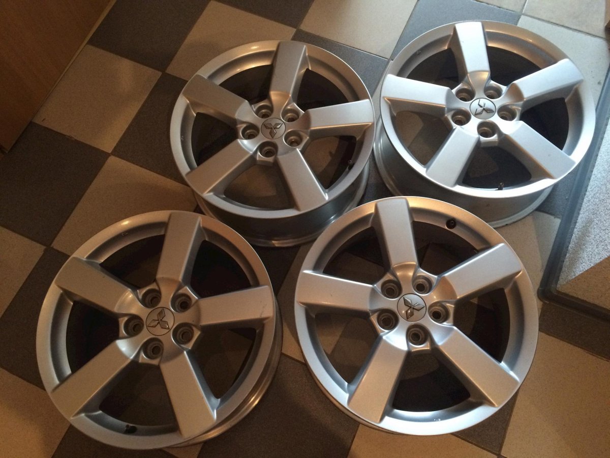 Mitsubishi Outlander XL диски r18
