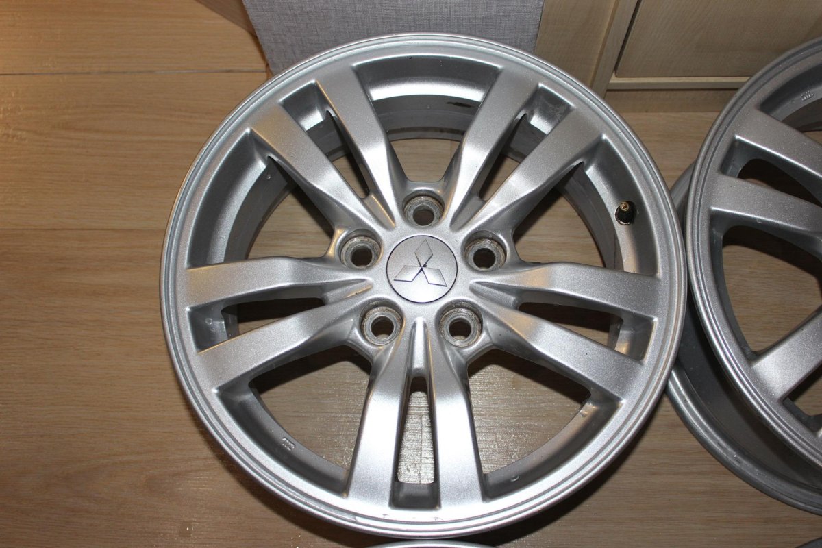 Диски Mitsubishi Outlander r16