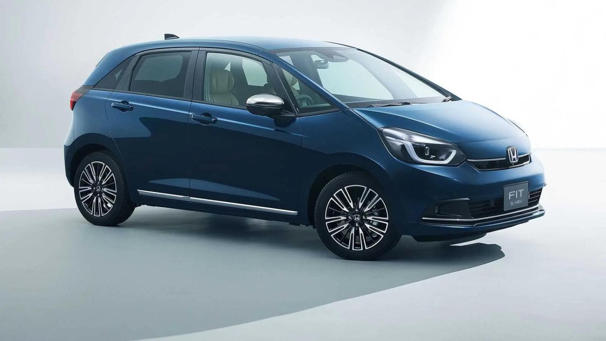 Хонда фит 2023