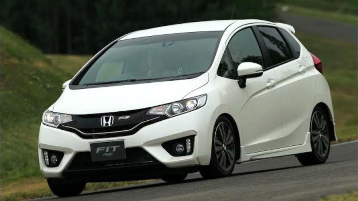 Honda Fit Hybrid 2014