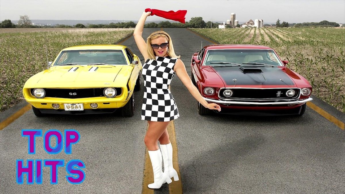 Девушки на старте гонок