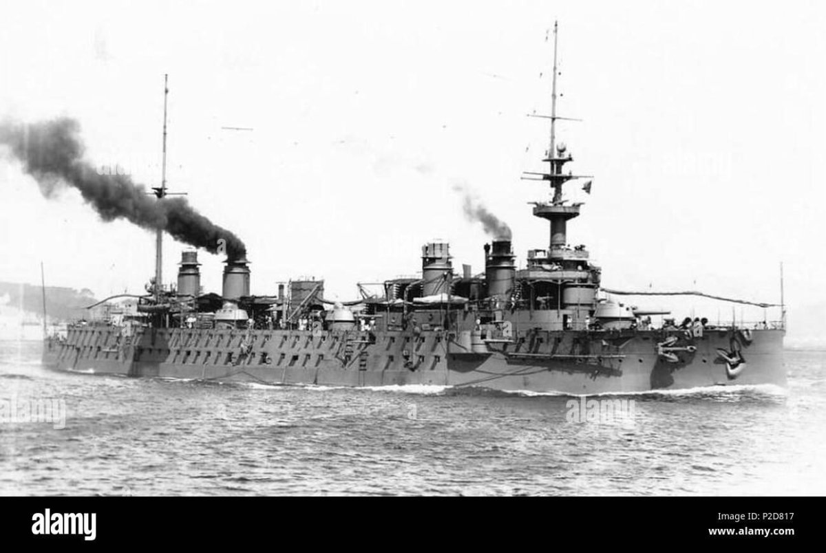 Броненосный крейсер Леон Гамбетта