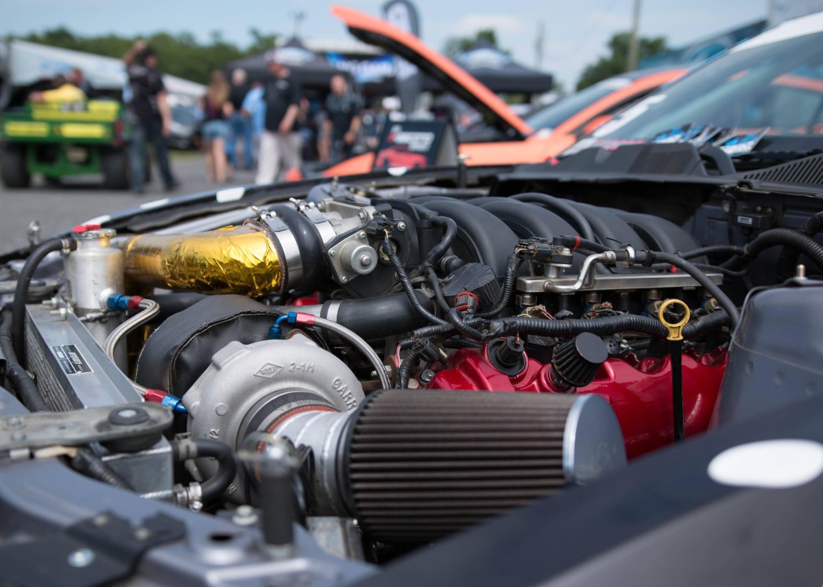 Двигатель Твин турбо