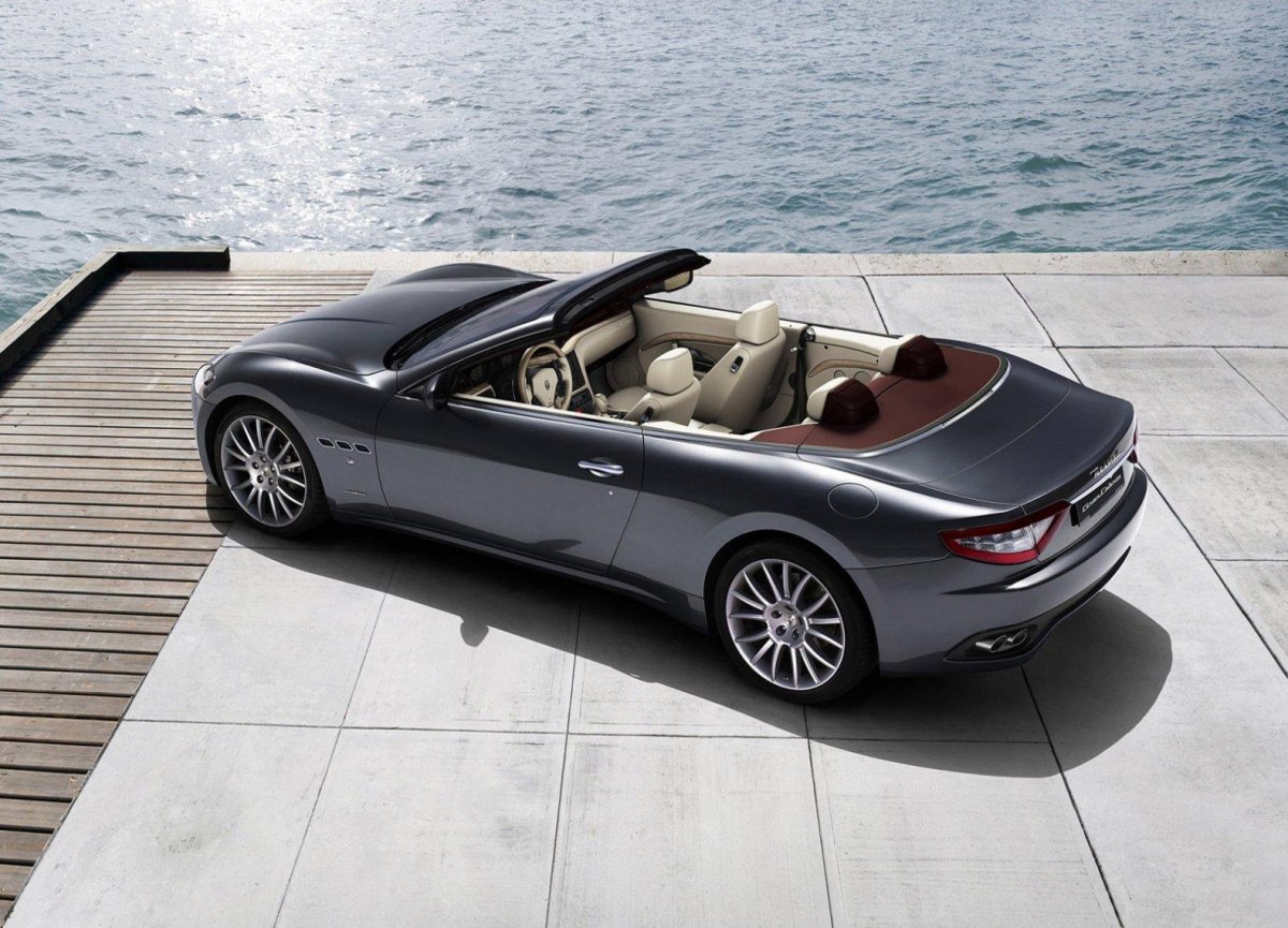 Maserati GRANCABRIO 2020