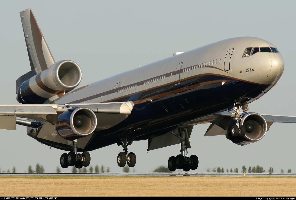 MD 11 пассажирский