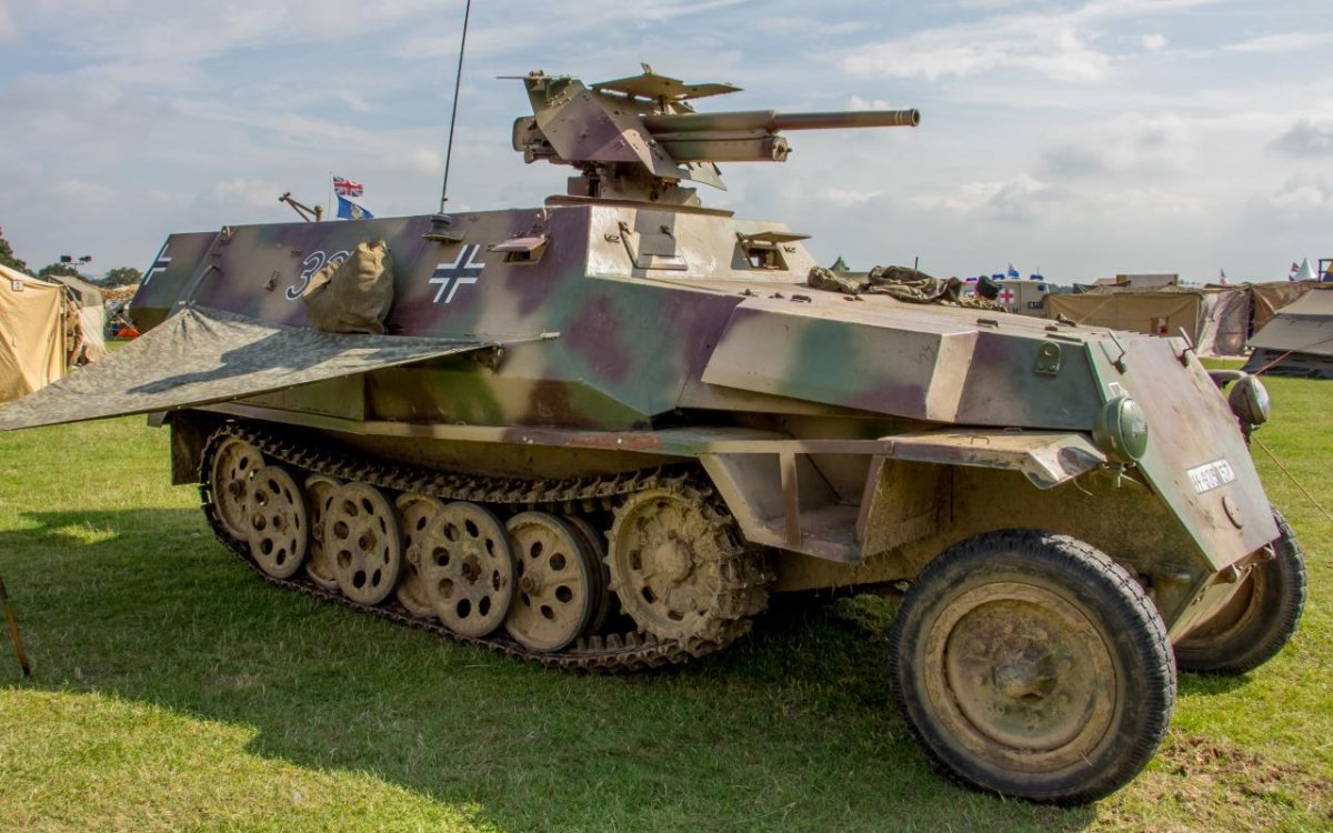 SD. KFZ.251/2