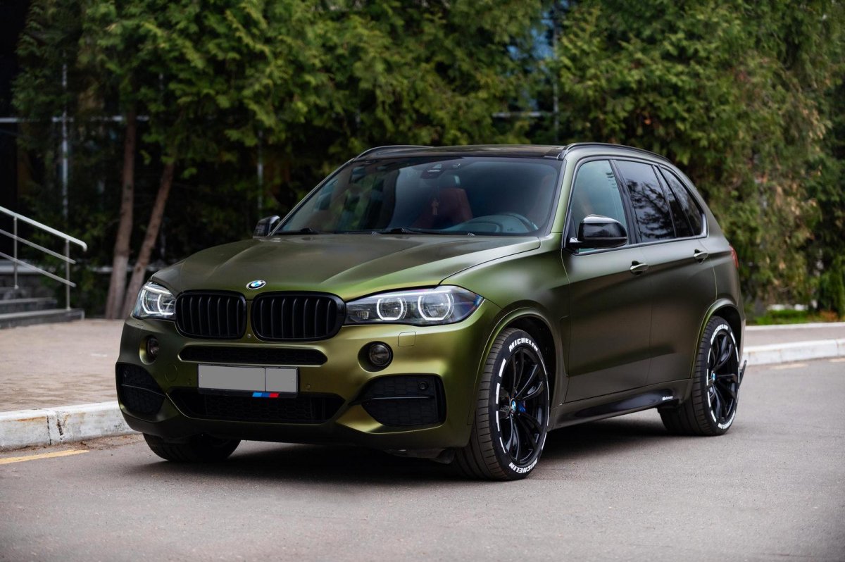 Moss Green BMW x5m