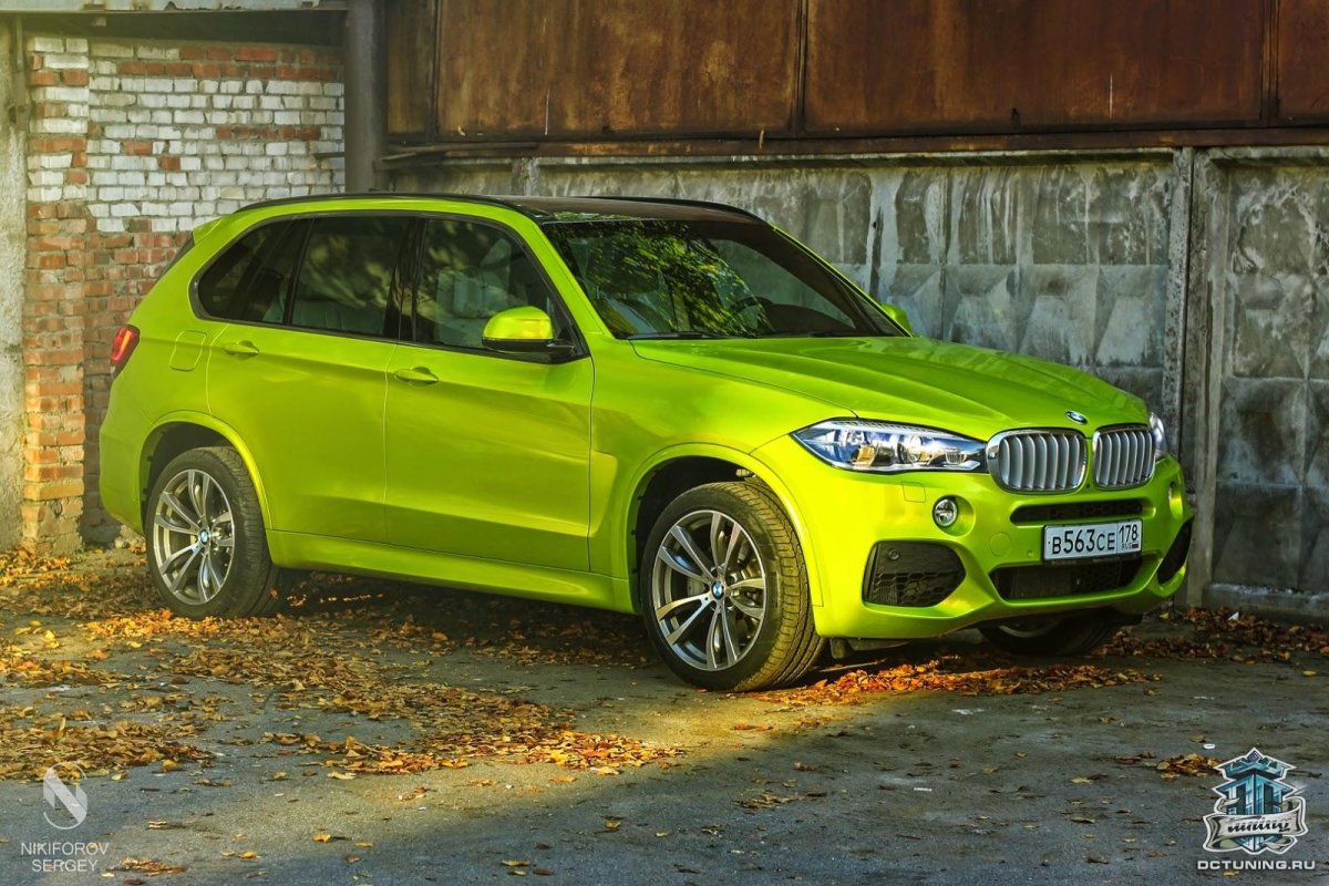 BMW x5 Green