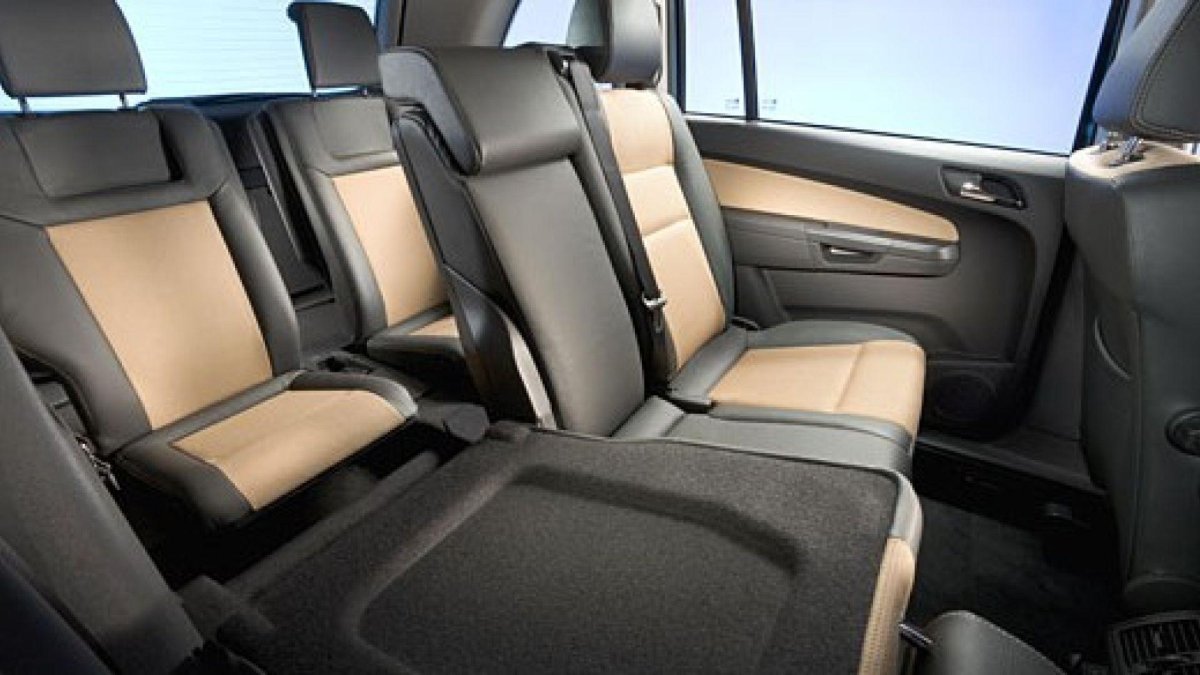 Опель Зафира 1