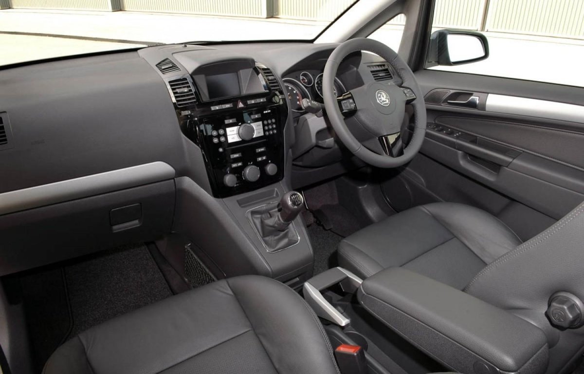 Опель Зафира 2011 салон