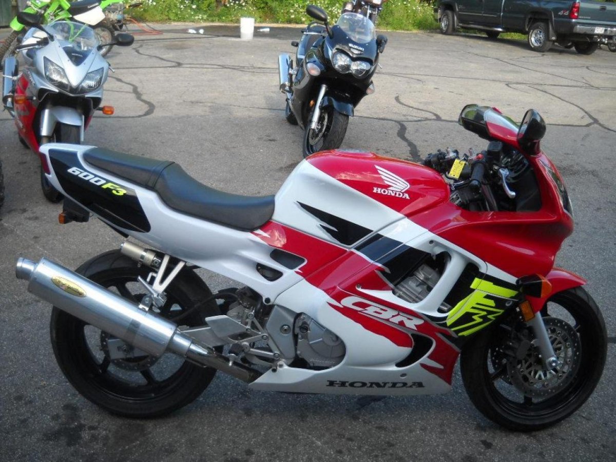 Honda CBR 600 f3