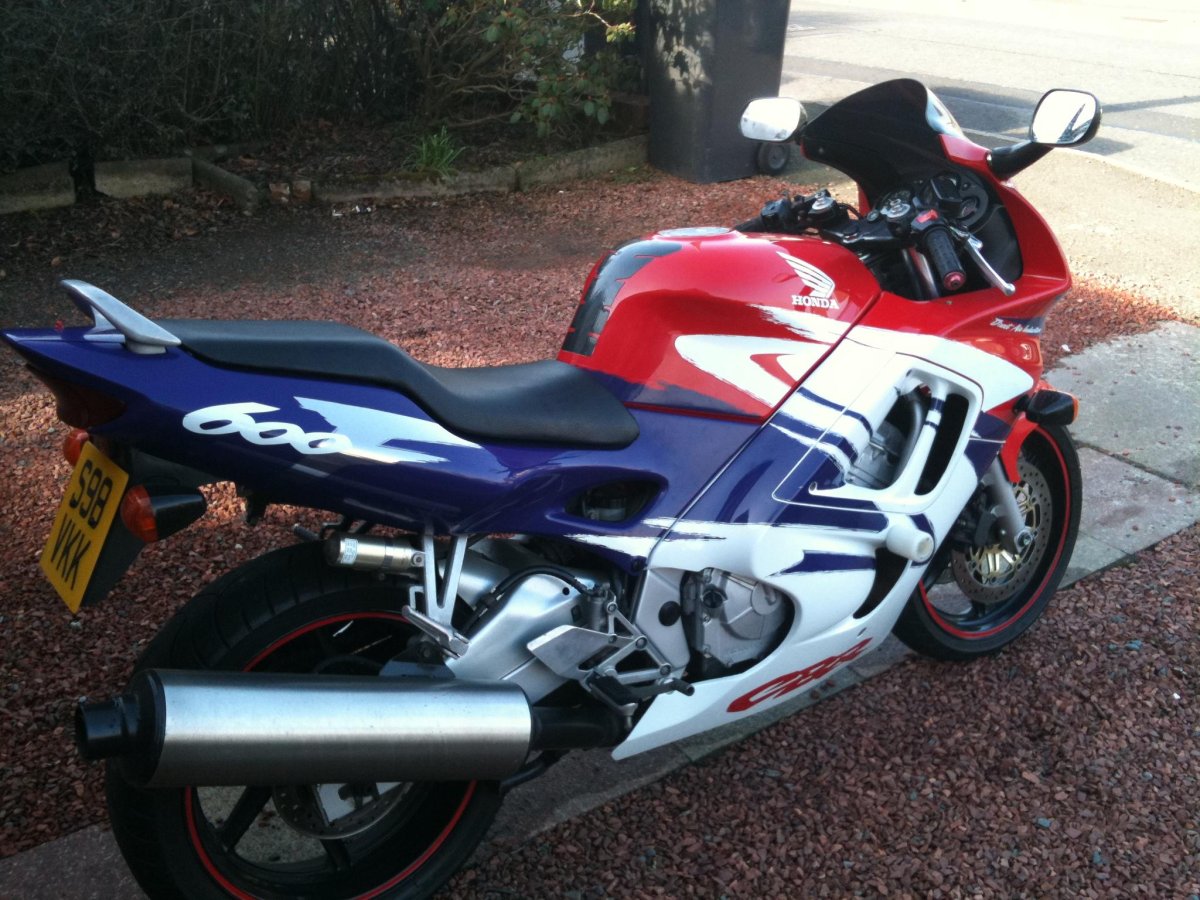 Honda CBR 600 f1