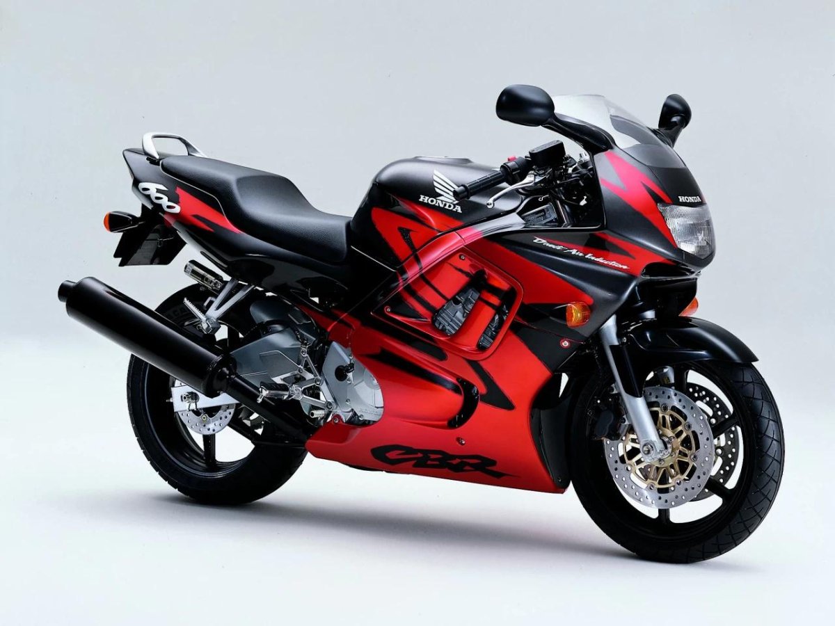 Мотоцикл Honda CBR 600