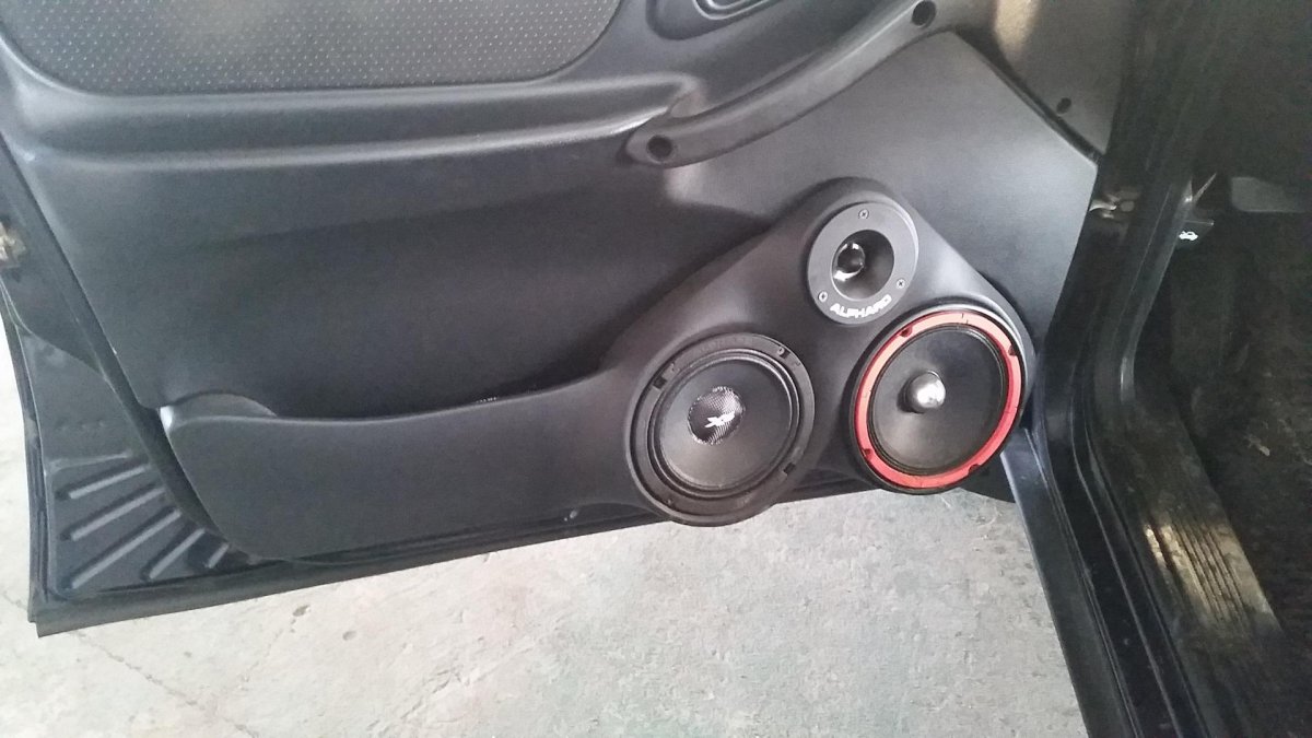 Подиумы 20 16 рупор Нива Шевроле