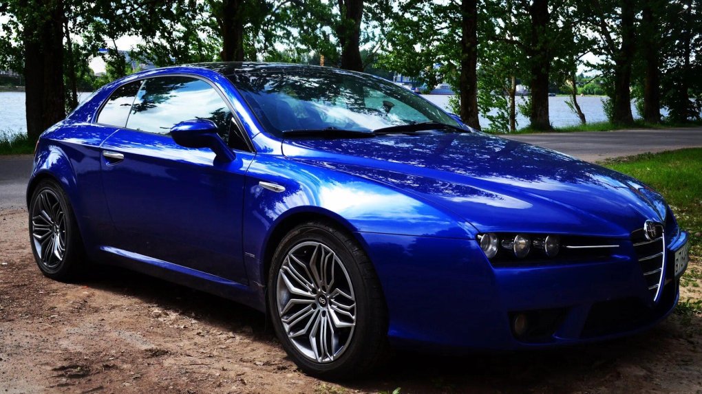 Alfa Romeo 159 синий