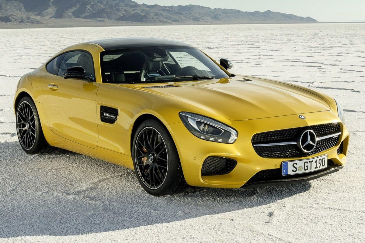 Mercedes AMG gt 2015