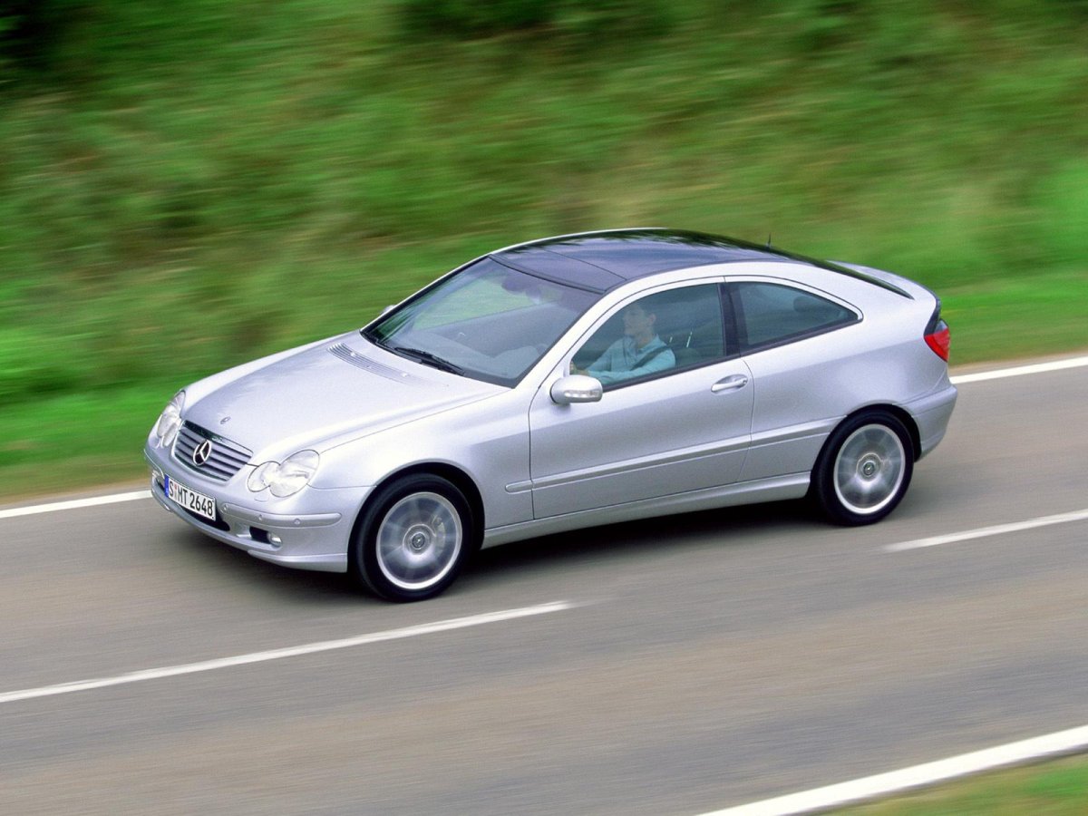 Мерседес Бенц 200