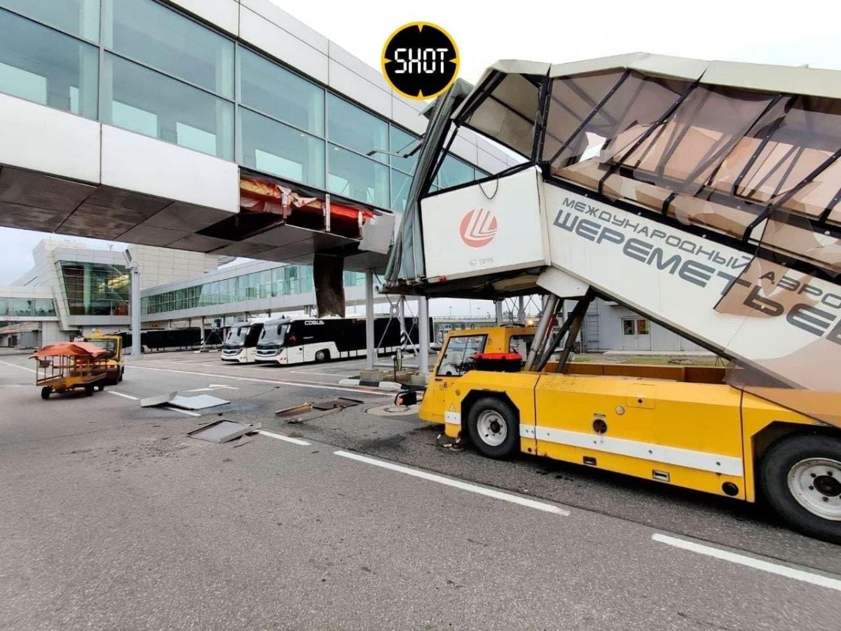 Самоходный трап Шереметьево
