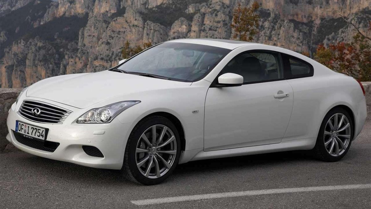 Infiniti q37s Coupe