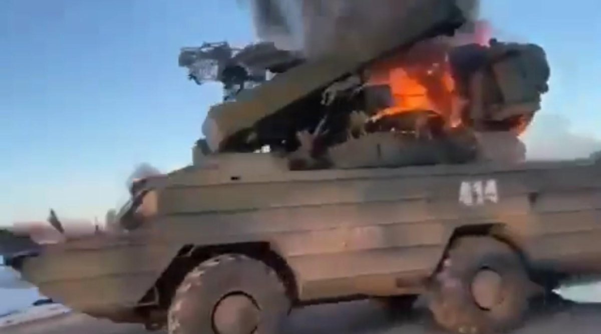 Сгоревшая Военная техника