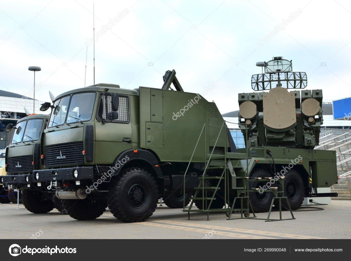 Боевая машина модернизированного 9а33-2б ЗРК «Оса» на шасси МАЗ-6317