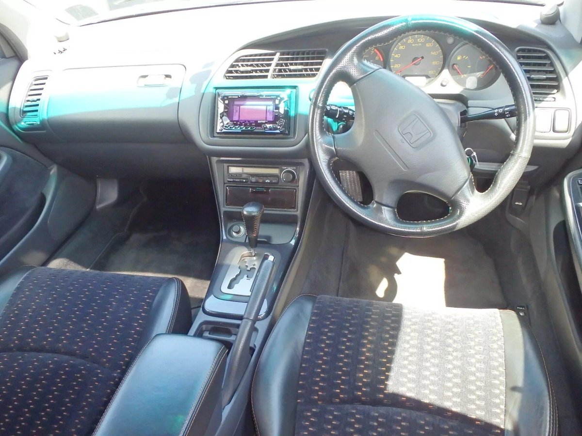 Accord 6 Wagon салон