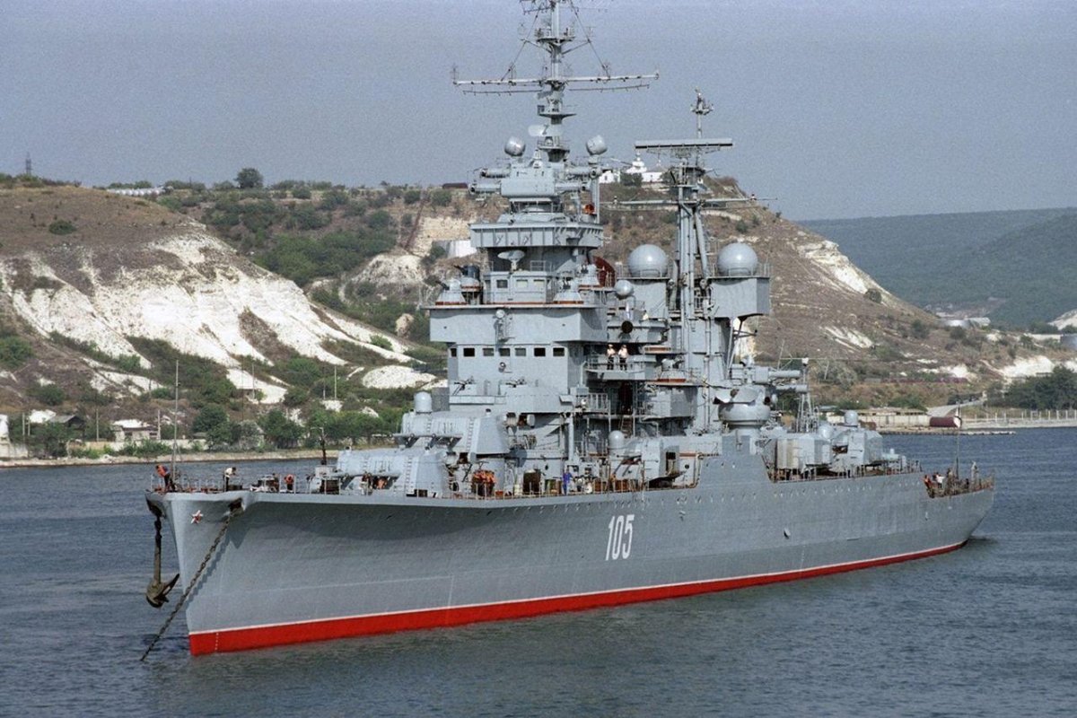 Крейсер Михаил Кутузов Новороссийск