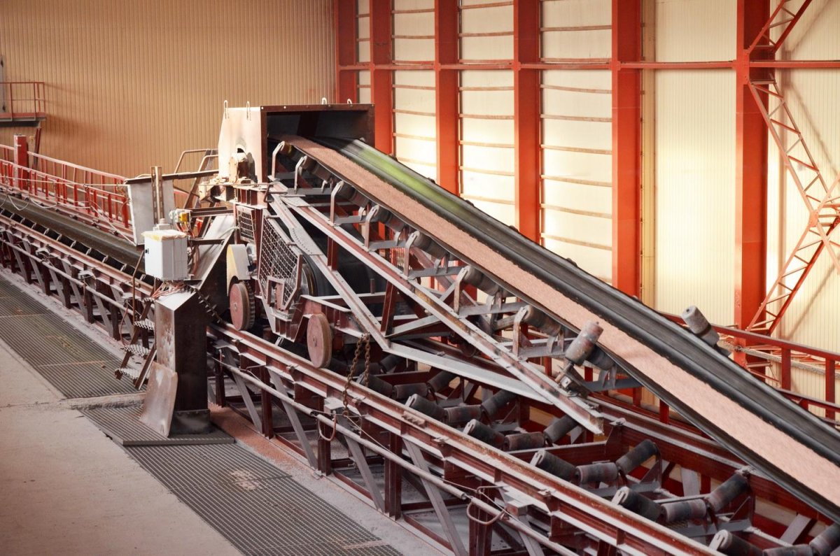 Шахтный ленточный конвейер 1л120