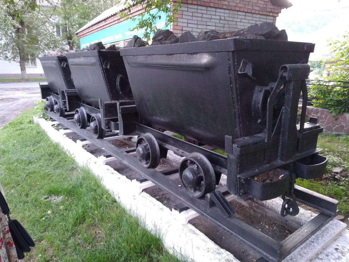 Памятник вагонетки Абаза