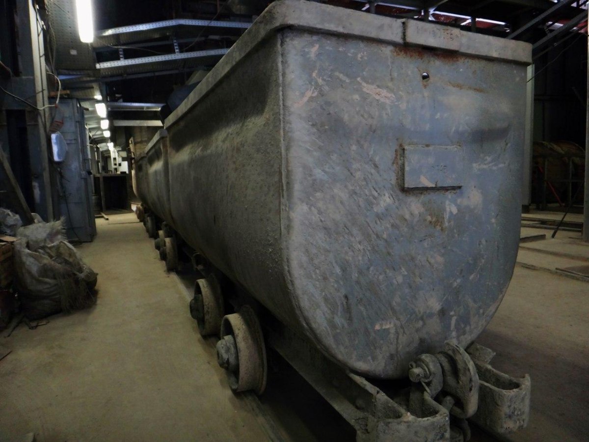 Вагонетка с плоским дном