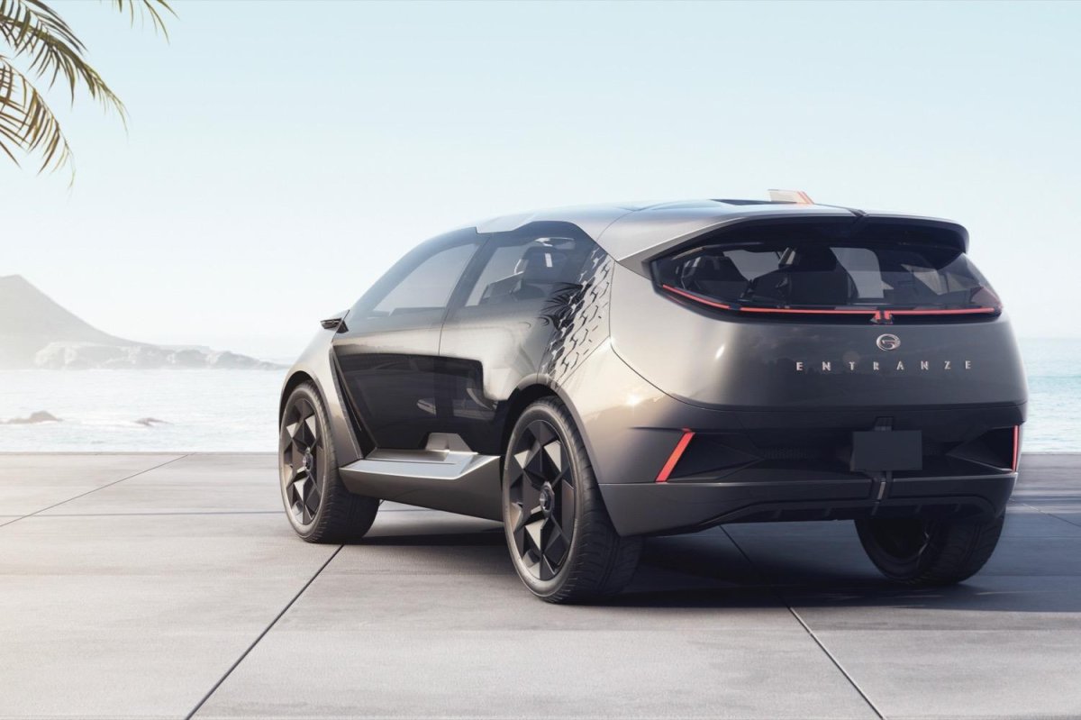 7-Местный электрокар