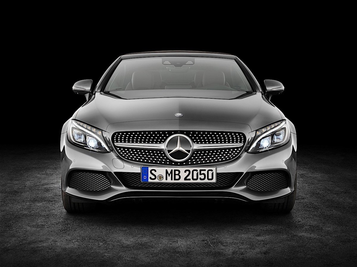 Mercedes Benz c class 2021