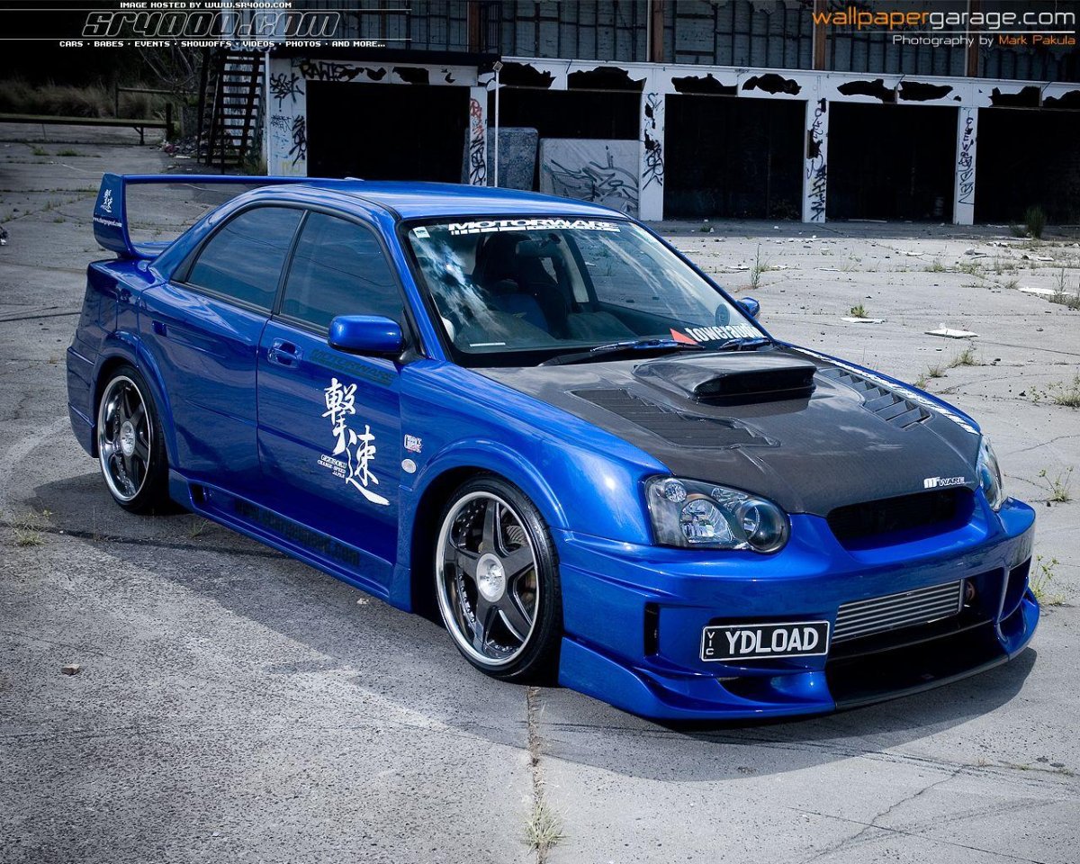 Машина Субару Импреза